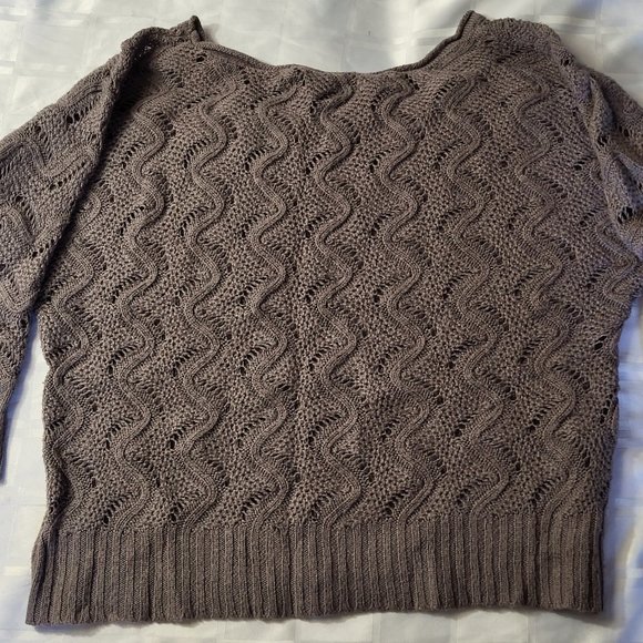 LAUREN CONRAD LC WOMEN'S LONG SLEEVE SWEATER SIZE MEDIUM WINTER FASHION WEAR - Picture 8 of 16